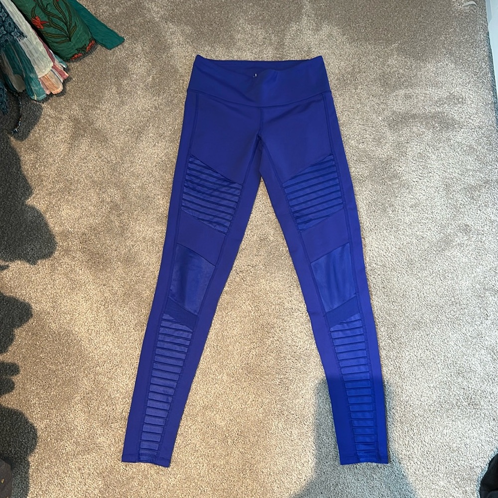 EUC ALO Yoga Moto Leggings Electric Sapphire Blue mid rise XS